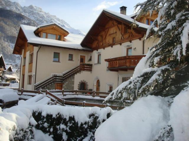 Casa Caste Villa Bormio Kültér fotó